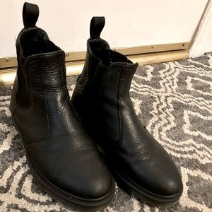 Dr. Martens 2976 Chelsea Style Pebbled Leather Boots USw7